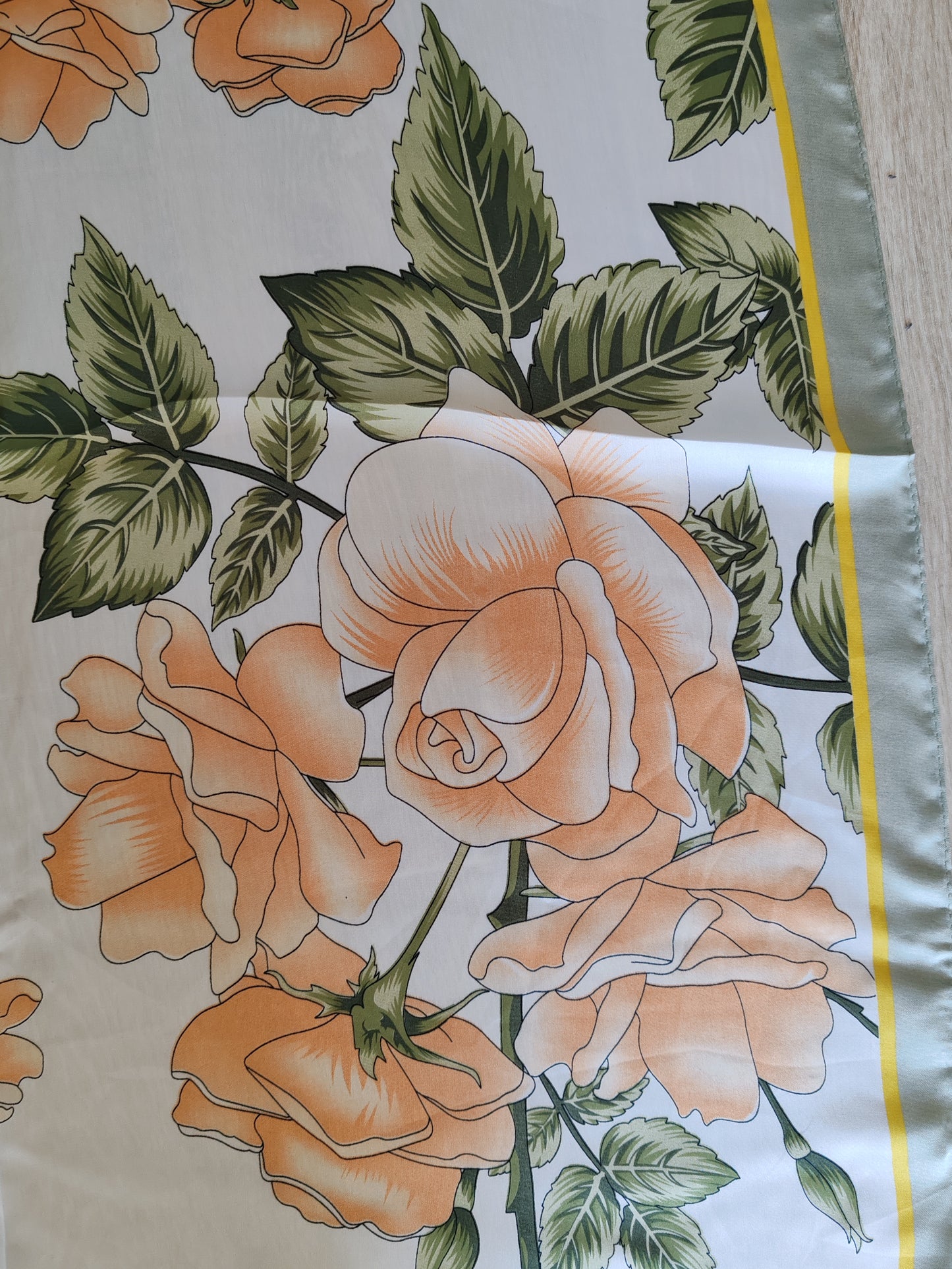 Foulard rose