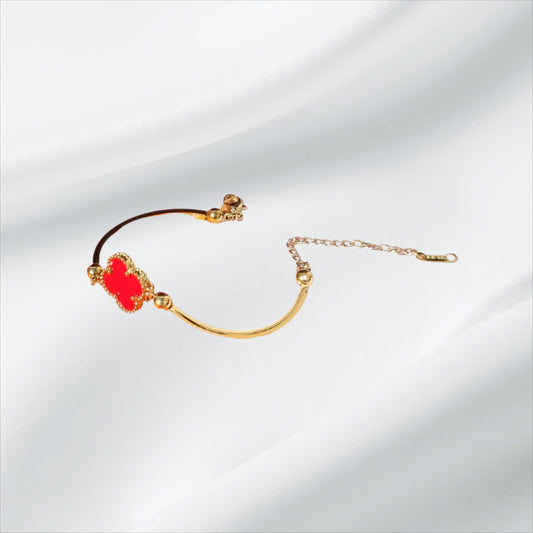 Bracelet trèfle ajustable rouge